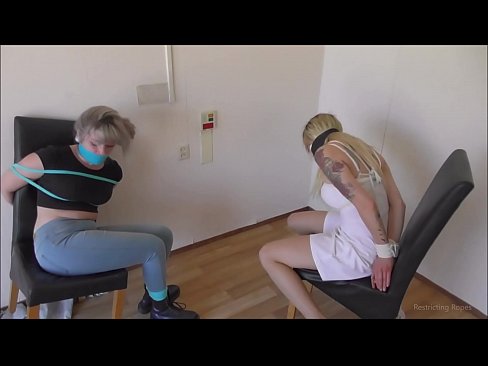 ❤️ Adicta / amarrada e amordazada / damisela en apuros ️ Vídeo porno a nós gl.dewporn.ru ❌